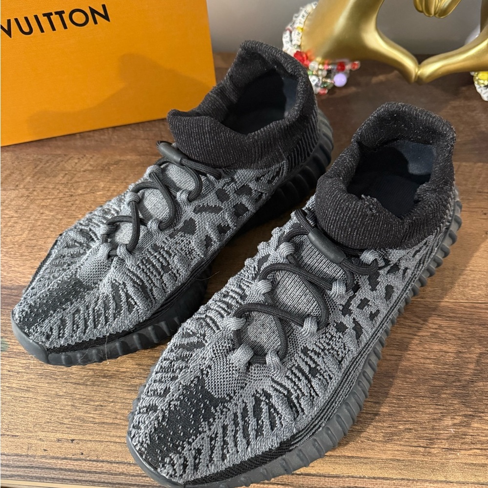 Yeezy Black and Gray Patterned Sneakers